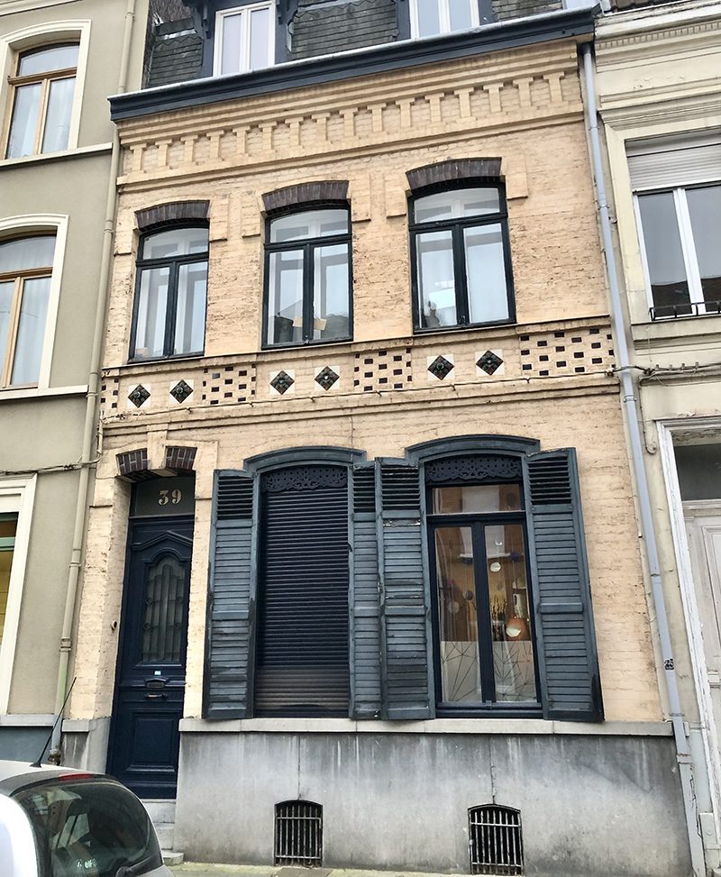 ravalement-de-facade-dune-maison-bourgeoise-a-lille-avant