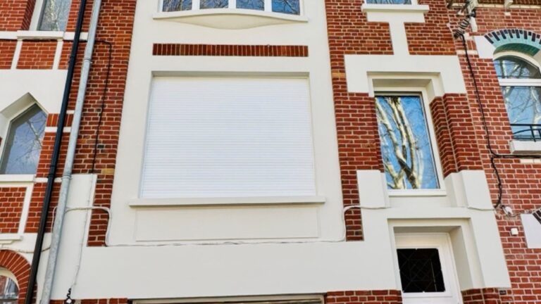Ravalement de façade à Lille et dans les environs 1 maison lambersart apres 1